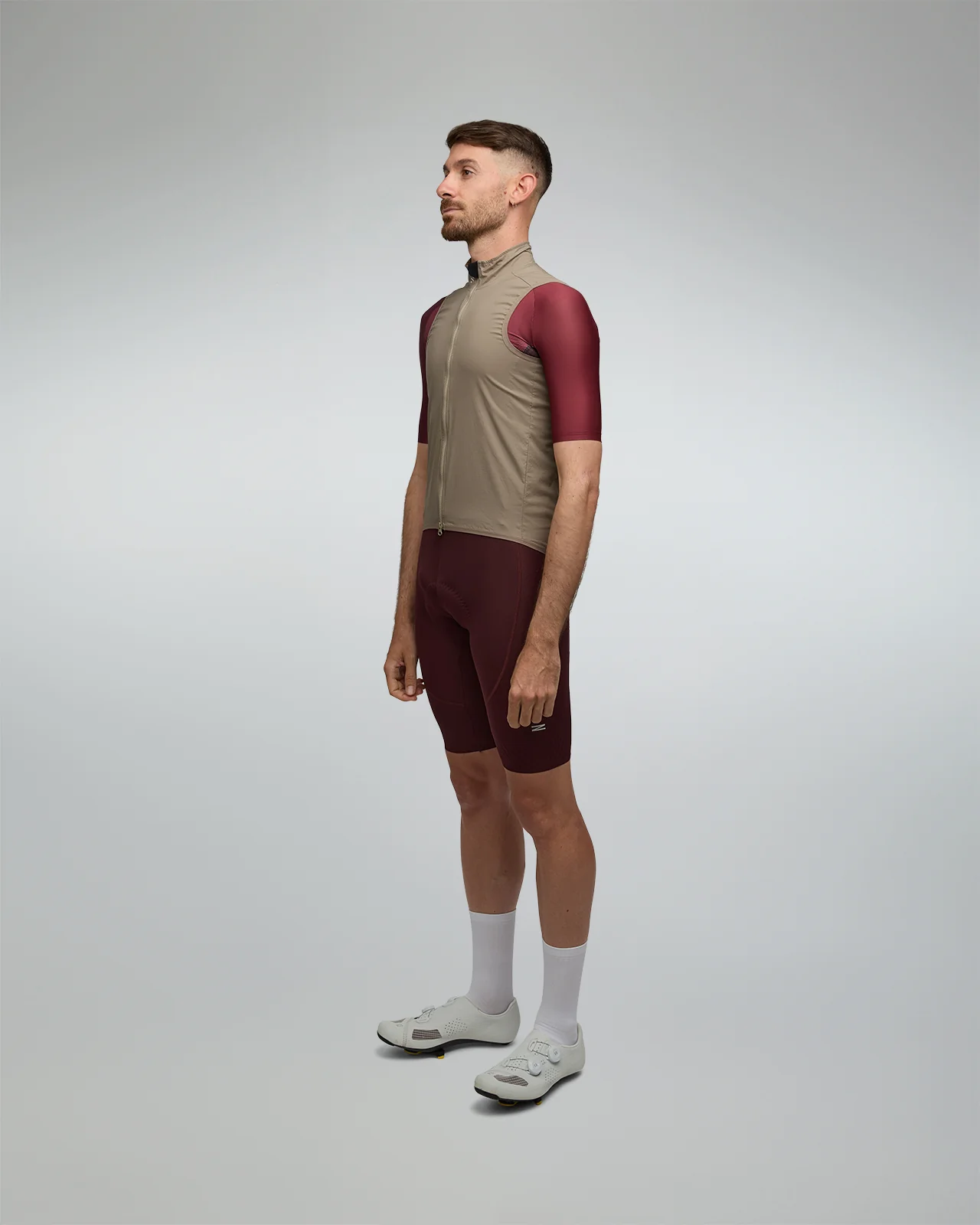 Fast™ Light Gilet - Desert - Image 3